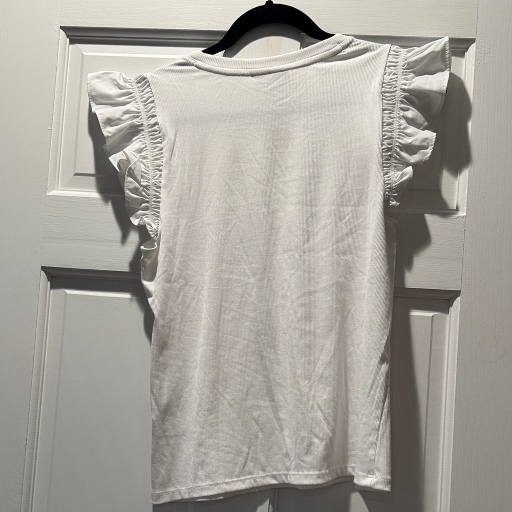Chic White Ruffle Sleeve Tee - Picture 4 of 4